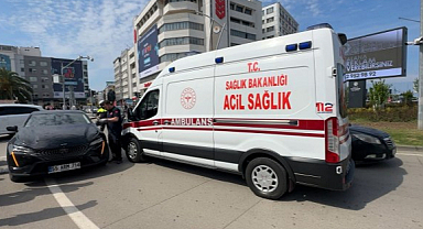 Samsun'da SUV Tipi Araç ile Motosiklet Çarpıştı: 1 Yaralı