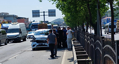 Samsun'da Zincirleme Kaza: 4 Araç Çarpıştı, 2 Kişi Yaralandı