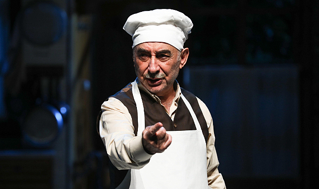 Şener Şen 61 Yıllık Kariyerine Veda Etti