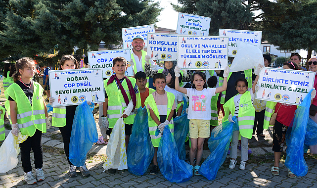 Terme'de Mahalleler El Birliğiyle Temizleniyor