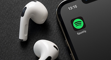 Türk Sanatçılar Spotify’da Rekor Kırdı: Gelirin Yarısından Fazlası Yurtdışından