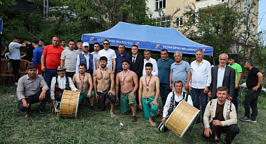 Vezirköprü’de 600 Yıllık Güreş Geleneği Düğünle Yaşatıldı