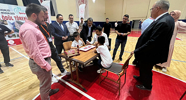 Vezirköprü'de Öğrenciler Akıl Oyunlarında Yarıştı