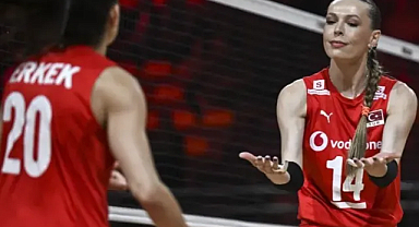 Filenin Sultanları Kanada’yı da Yendi, Gruptan Lider Çıktı