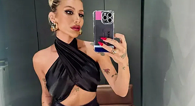 İrem Derici'den 2 Ağustos Kutlaması: Kendine Has Mizah Anlayışıyla Gündem Oldu