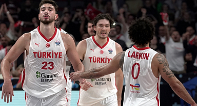 EuroBasket Fırtınası Devam Ediyor: Türkiye, İsveç'i de Geçip Çeyrek Finale Kalmak İstiyor