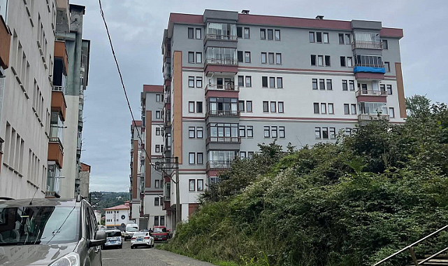 Trabzon’da 61 Yaşındaki Kadın Balkondan Düşerek Öldü