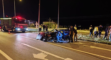 Alaçam’da Otomobil Aydınlatma Direğine Çarptı: 1 Yaralı