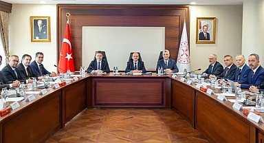 Son Dakika: Bakan Şimşek Başkanlığında Kritik Gıda Komitesi Toplantısı