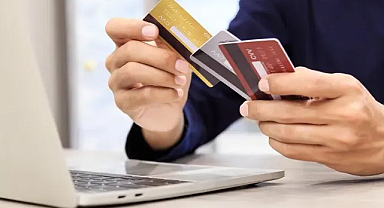 Kredi Kartı Borçlularına Müjde: Finansal İstikrar Komitesi'nden Yeni Yapılandırma Sinyali