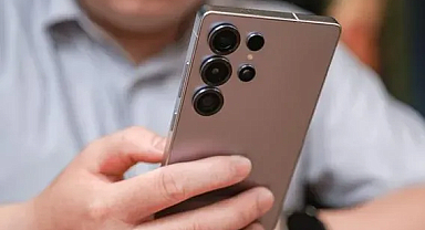 Samsung Telefonlara Zam Yolda: Bellek Krizi Fiyatları Tırmandırıyor