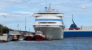 Soçi’den Gelen Dev Kruvaziyer Samsun Limanı’na Demir Attı