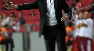 Süper Lig'de İlk 10 Haftada 8 Kulüp Teknik Direktör Değiştirdi