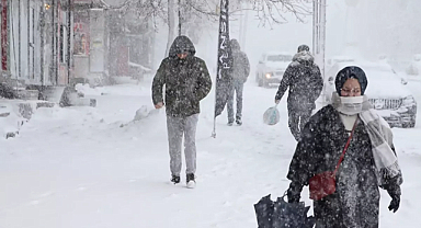 Türkiye'de Hafta Sonu Bazı İllerde Kar Yağışı Başlıyor 