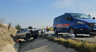 Çorum-Samsun Yolunda Kaza: Karı Koca Yaralandı