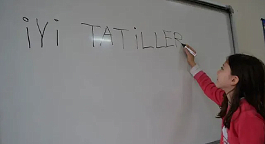 İlk ve Ortaokullarda 9 Günlük Ara Tatil Zili Çaldı