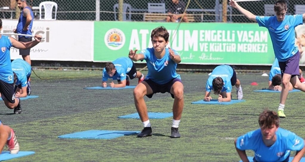 Şampiyon Atakum Belediyespor Tempo Yükseltti