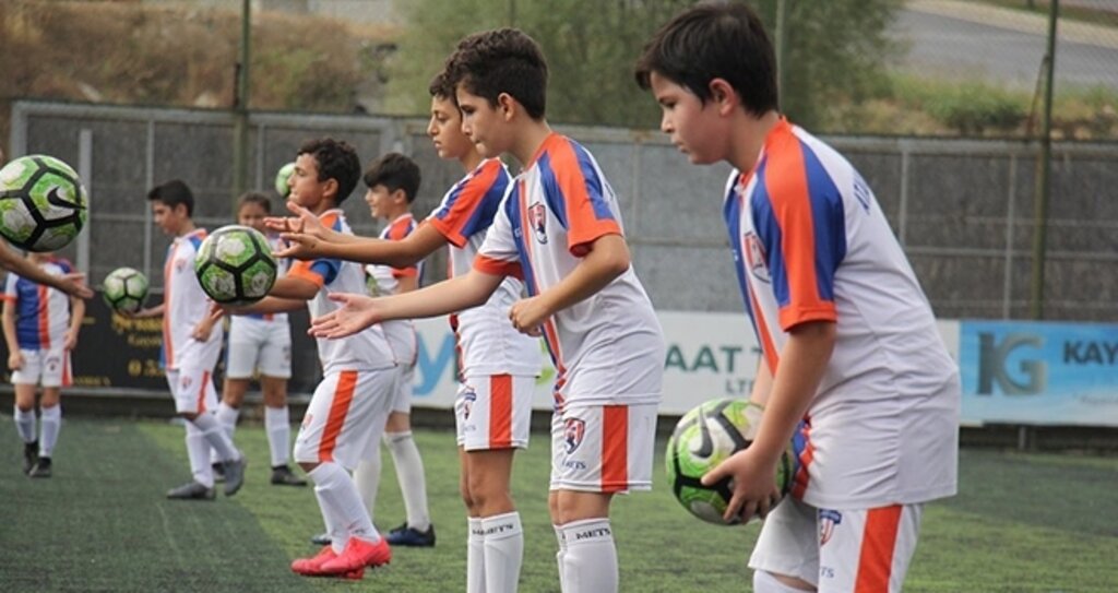 Atakum'un Sporcu Ordusu Tam Gaz