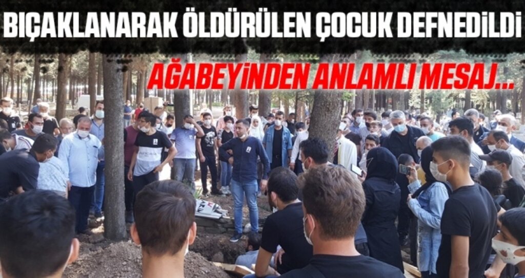 Samsun'da Bıçaklanarak Öldürülen Çocuk Defnedildi