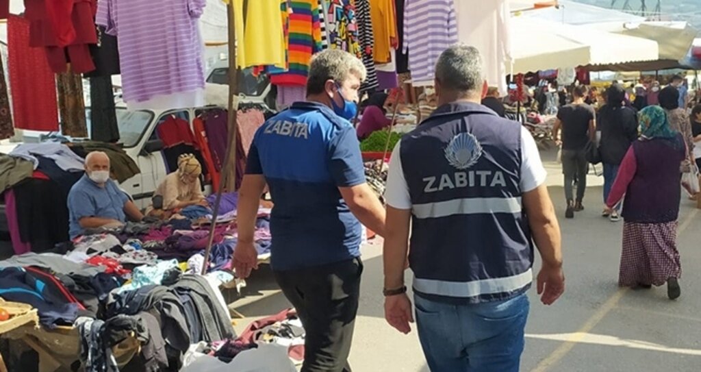 Samsun'da Semt pazarlarında korona tedbirleri