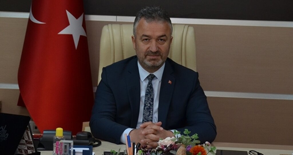 Başkan Topaloğlu: 30 bin metrekare parke döşeyeceğiz