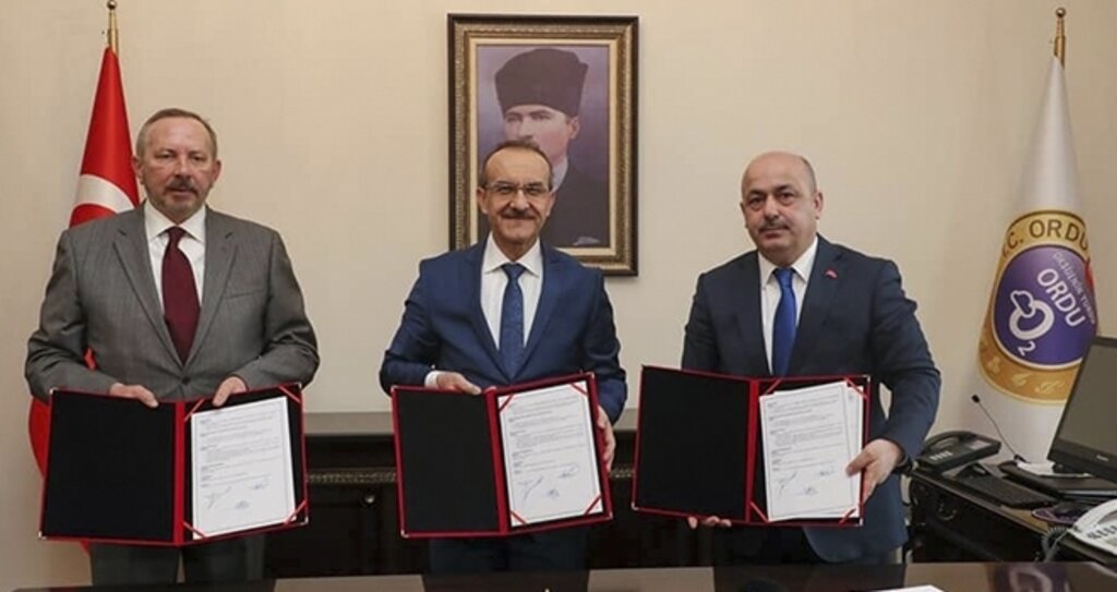 İş adamından memleketine vefa