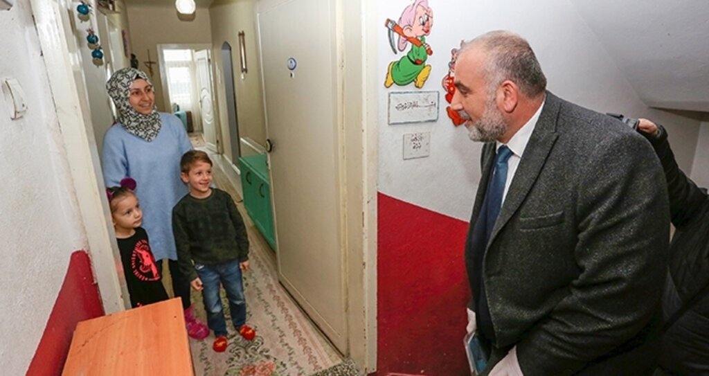 Canik Belediyesi'nden 'Evde Kal Kitabını Al' kampanyası