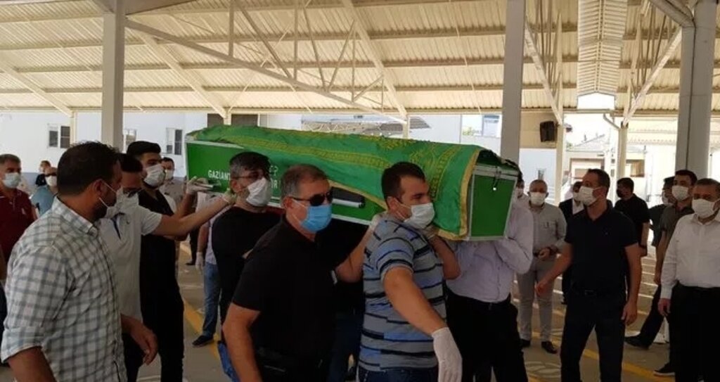 Ünlü iş adamı Mehmet Teymur koronavirüs nedeniyle hayatını kaybetti