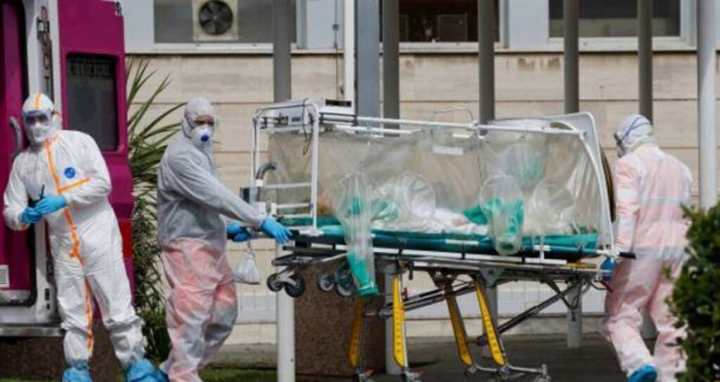 İtalya'da yeni tip koronavirüsten 793 kişi daha öldü