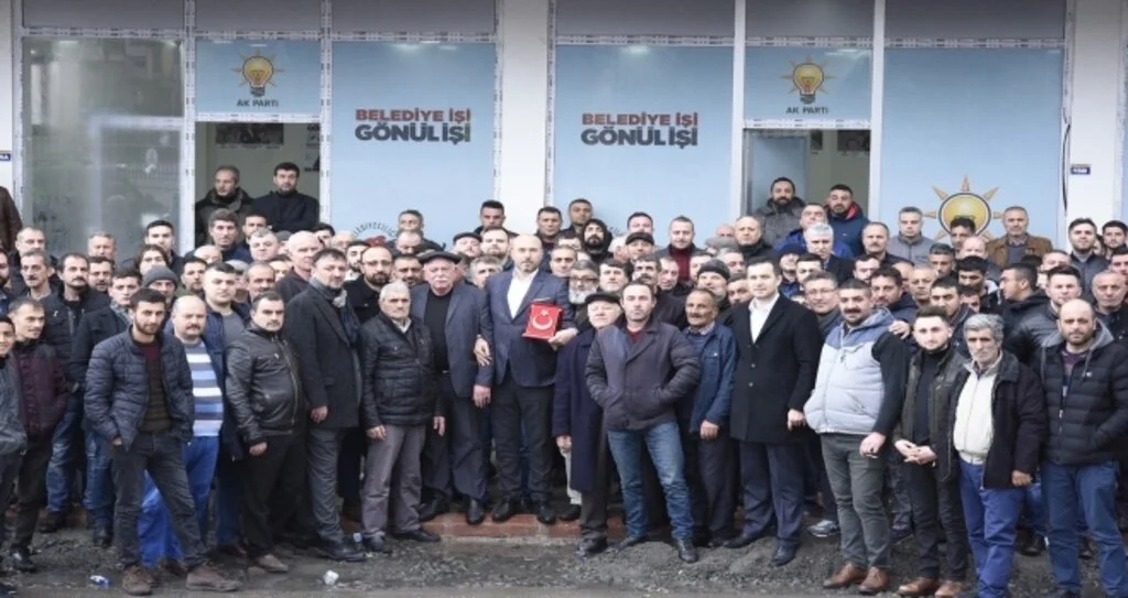 Başkan Togar gençlerle buluştu, üniversiteden bahsetti