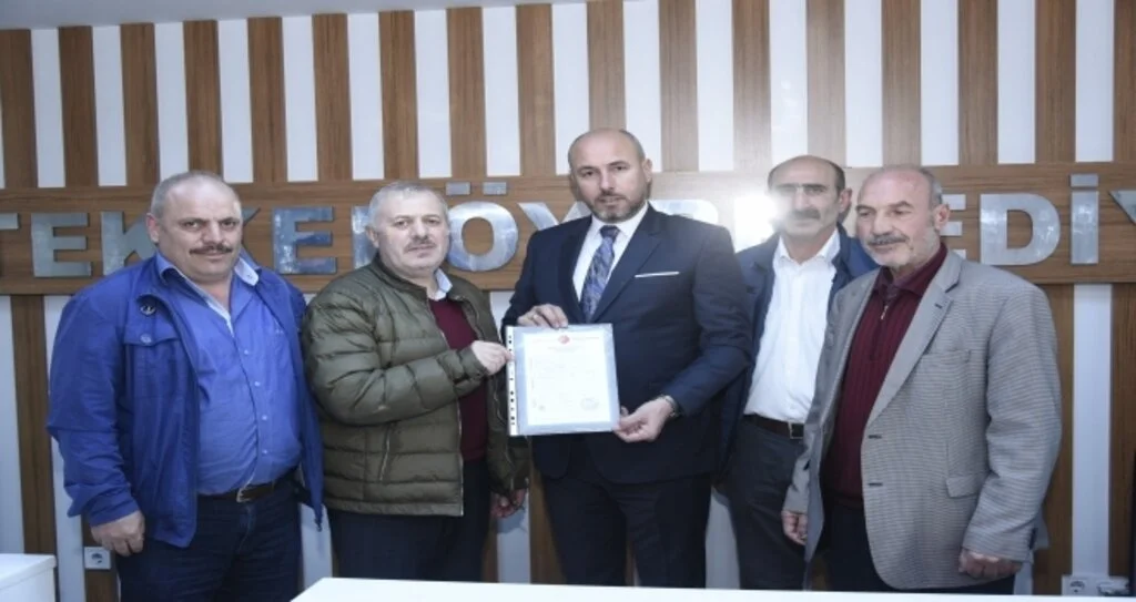 İstiklal Mahallesi'nin 40 yıllık cami özlemi diniyor