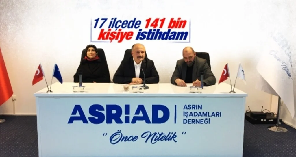 '17 ilçede 141 bin kişiye istihdam'