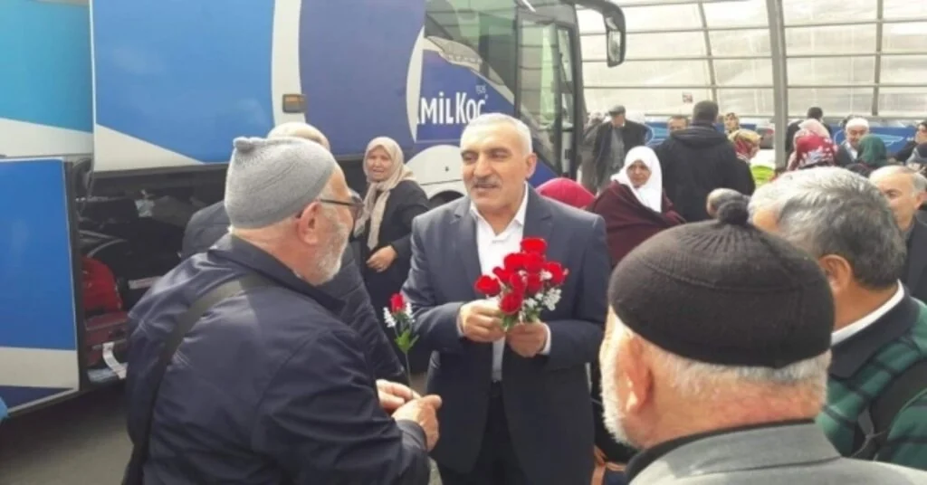65 Kişilik Umre Grubu Çaycumaya Döndü