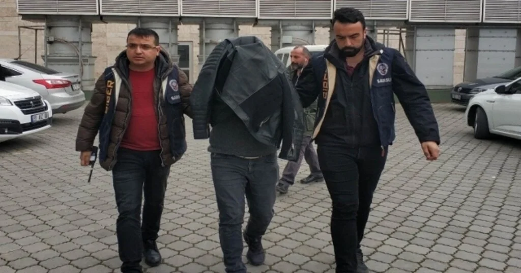 71 Suçtan Aranan Ve 54 Yıl Cezası Bulunan Şahıs Yakalandı