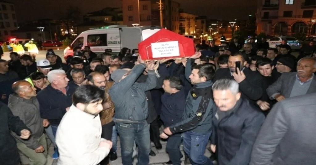Afrin Şehidinin Cenazesi Memleketi Aksaraya Getirildi
