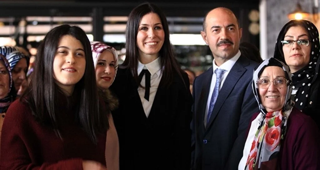 AK Parti Genel Başkan Yardımcısı Çiğdem Karaaslan: Tehditlere kulak asmadık, korkmadık 
