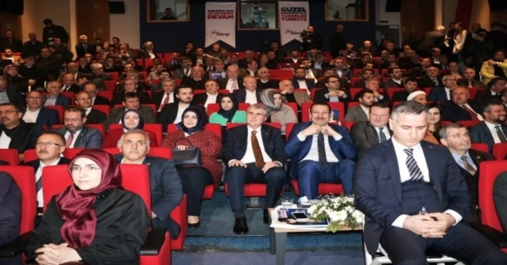 Ak Parti Sakarya Büyükşehir Belediye Başkan Adayı Ekrem Yüce Projelerini Tanıttı