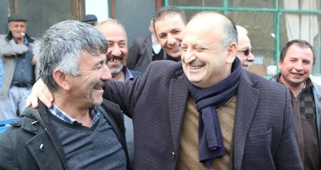 AK Parti Ünye Belediye Başkan Adayı Hüseyin Tavlı: "Tecrübemle Yola Çıktım"