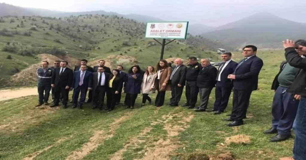 Alaşehirde Adalet Ormanı Oluşturuldu