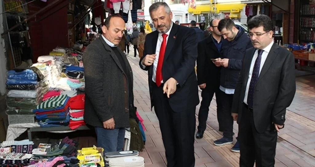 Bafra'da vatandaşlar çalışmalardan memnun 