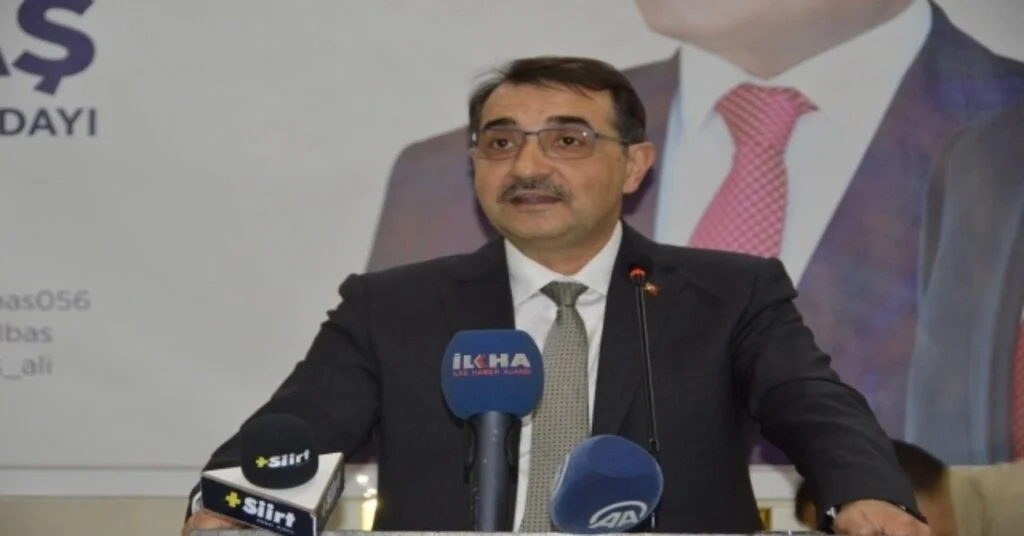 Bakan Dönmez: Türkiye Petrolleri, Tarihinde İlk Defa Yerin Altı Çatlatılarak Keşif Yapılıyor