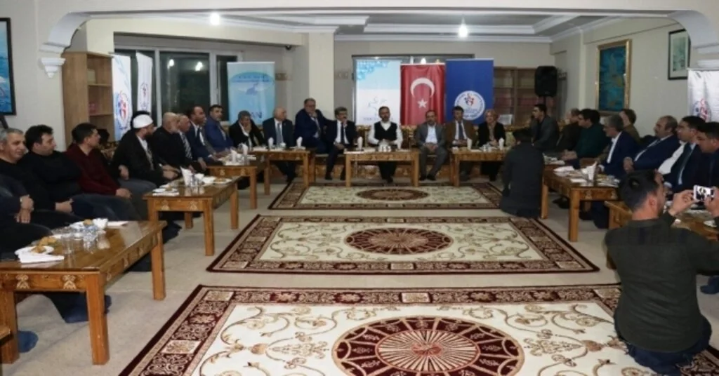 Bakan Kasapoğlu: “Yol Yapacakları Yerde Çukur Kazdılar”