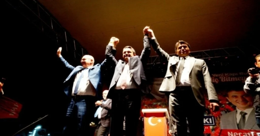 Bakan Pakdemirli Sarıgölde Chpyi Eleştirdi