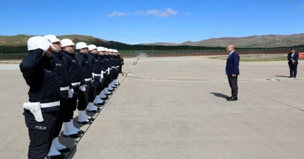 Bakan Soylu Siirtte