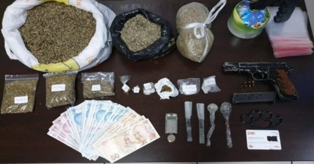 Balıkesirde Uyuşturucu Operasyonu: 46 Kişi Yakalandı