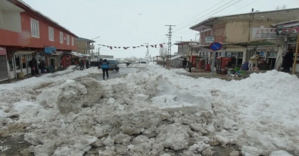 Başkalede Kar Temizliği