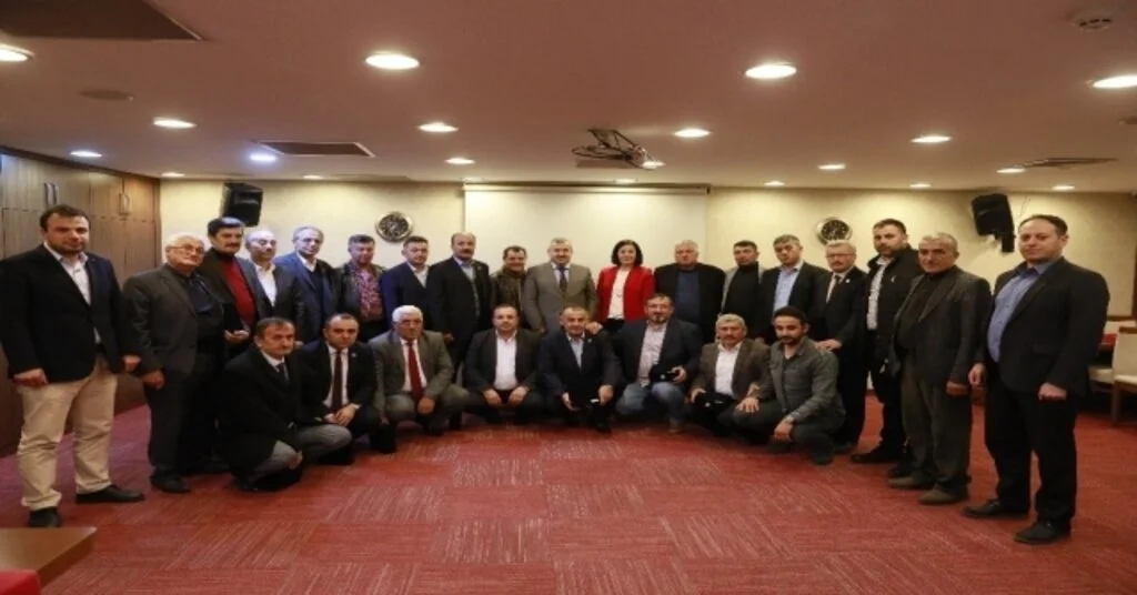 Başkan Baran, Muhtarlarla Veda Yemeğinde Buluştu