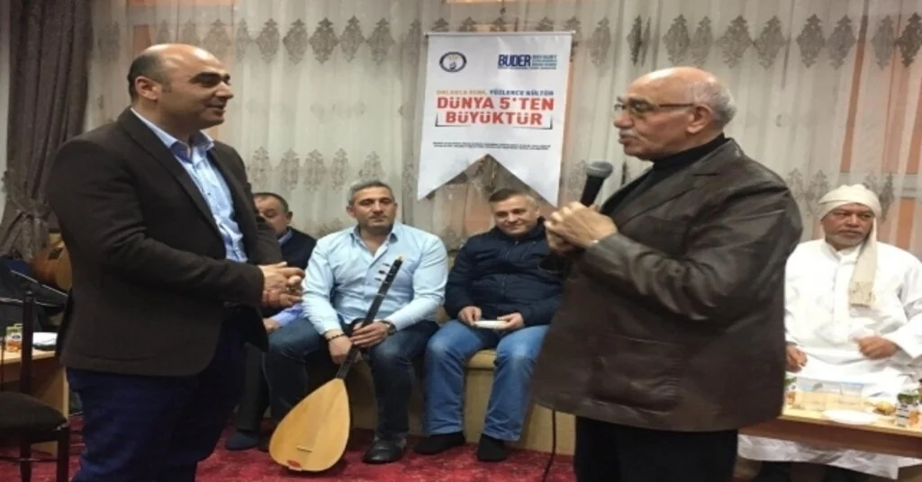 Bayburtta Misafir Öğrenciler Aşıklar Şöleninde Buluştu