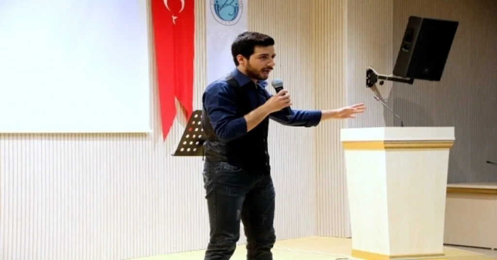 Bir Hilal Uğruna Şiir Dinletisi