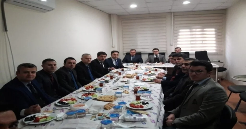 Cizre Cumhuriyet Başsavcısı Ve Adalet Komisyonu Başkanı Denetimli Serbestlik Personelleri İle Bir Araya Geldi